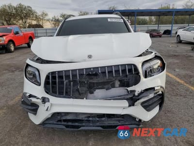 Piąte zdjęcie samochodu w środku: 2022 MERCEDES-BENZ GLB AMG 35 4MATIC VIN:W1N4M5BB2NW184971 - miniatura