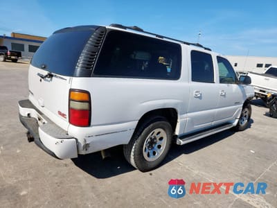 Trzecie zdjęcie samochodu z tyłu: 2006 GMC YUKON XL DENALI VIN:1GKFK66U26J120875 - miniatura