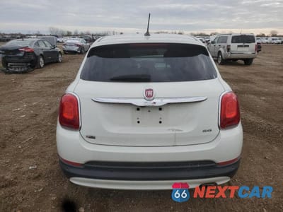Zdjęcie 6 z 12 samochodu: 2016 FIAT 500X EASY VIN:ZFBCFYBT4GP352777 - miniatura