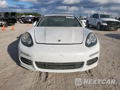 Piąte zdjęcie samochodu w środku: 2014 PORSCHE PANAMERA S HYBRID VIN:WP0AD2A70EL044747 - miniatura