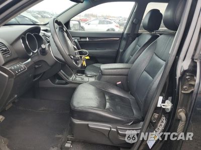 Zdjęcie 7 z 13 samochodu: 2012 KIA SORENTO BASE VIN:5XYKTDA66CG279401 - miniatura
