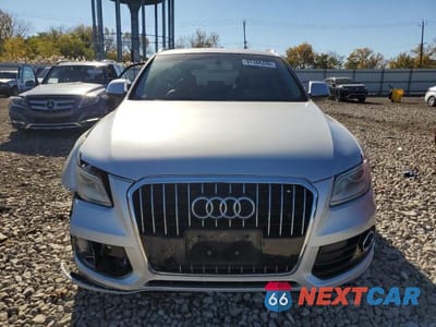 Piąte zdjęcie samochodu w środku: 2014 AUDI Q5 PREMIUM PLUS VIN:WA1LFAFP8EA095568 - miniatura