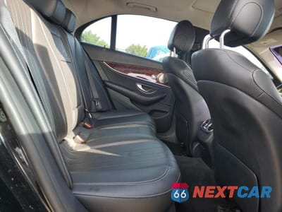 Zdjęcie 10 z 12 samochodu: 2018 MERCEDES-BENZ E 300 VIN:WDDZF4JB3JA389196 - miniatura