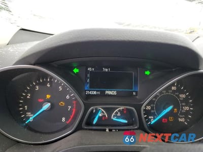 Zdjęcie 9 z 12 samochodu: 2019 FORD ESCAPE SE VIN:1FMCU9GD9KUC34451 - miniatura