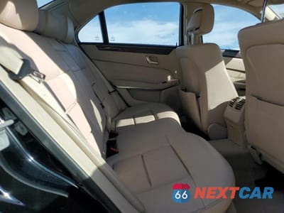 Zdjęcie 10 z 12 samochodu: 2014 MERCEDES-BENZ E 350 VIN:WDDHF5KB0EA860839 - miniatura