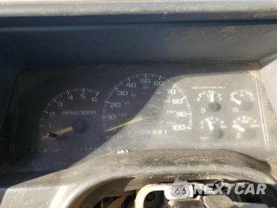 Zdjęcie 9 z 12 samochodu: 1997 GMC SIERRA K1500 VIN:1GTEK19R1VE523397 - miniatura