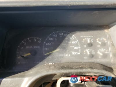 Zdjęcie 9 z 12 samochodu: 1997 GMC SIERRA K1500 VIN:1GTEK19R1VE523397 - miniatura