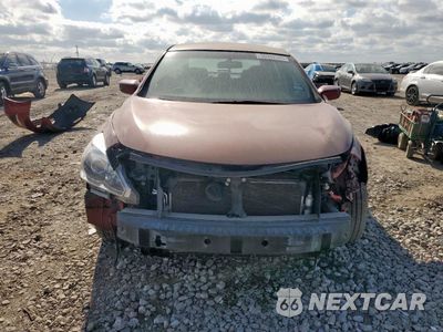 Piąte zdjęcie samochodu w środku: 2014 NISSAN ALTIMA 2.5 VIN:1N4AL3AP4EN210125 - miniatura