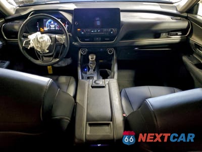 Zdjęcie 8 z 15 samochodu: 2024 TOYOTA GRAND HIGHLANDER XLE VIN:5TDAAAB56RS029092 - miniatura