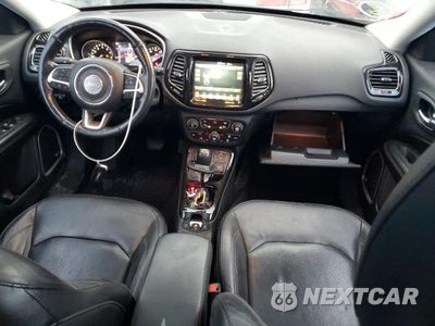Zdjęcie 8 z 13 samochodu: 2017 JEEP COMPASS LIMITED VIN:3C4NJDCB2HT647053 - miniatura