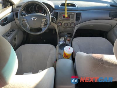 Zdjęcie 8 z 14 samochodu: 2009 KIA OPTIMA LX VIN:KNAGE228X95293661 - miniatura