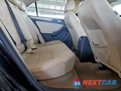 Zdjęcie 11 z 14 samochodu: 2011 VOLKSWAGEN JETTA SE VIN:3VWDX7AJ6BM120332 - miniatura