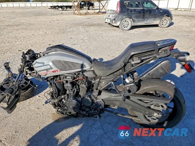 Trzecie zdjęcie samochodu z tyłu: 2025 HARLEY-DAVIDSON RA1250 ST VIN:MLY1ZJS11SS304335 - miniatura