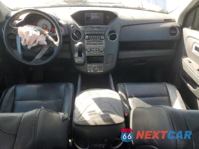 Zdjęcie 8 z 13 samochodu: 2015 HONDA PILOT TOURING VIN:5FNYF4H92FB039159 - miniatura