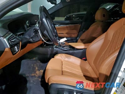 Zdjęcie 7 z 12 samochodu: 2023 BMW 530E VIN:WBA13AG05PCL84810 - miniatura