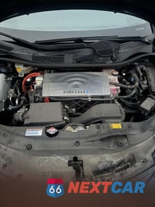 Zdjęcie 7 z 10 samochodu: 2018 TOYOTA MIRAI VIN:JTDBVRBD0JA003989 - miniatura