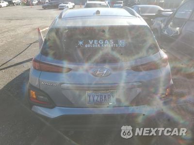 Zdjęcie 6 z 13 samochodu: 2018 HYUNDAI KONA SEL VIN:KM8K62AAXJU179941 - miniatura