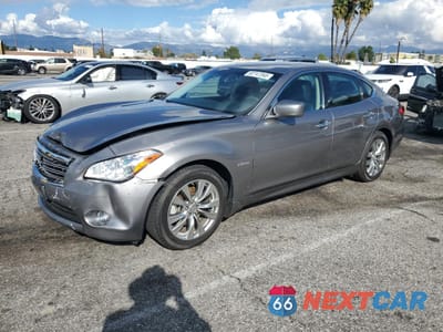 2012 INFINITI M35H JN1EY1AP9CM910343 - główne zdjęcie licytacji z USA - miniatura