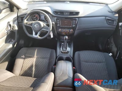 Zdjęcie 8 z 13 samochodu: 2019 NISSAN ROGUE S VIN:5N1AT2MT6KC822701 - miniatura