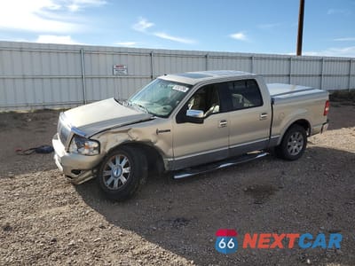 2006 LINCOLN MARK LT 5LTPW18566FJ11674 - główne zdjęcie licytacji z USA - miniatura