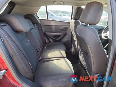 Zdjęcie 10 z 11 samochodu: 2021 CHEVROLET TRAX LS VIN:KL7CJKSB6MB315400 - miniatura