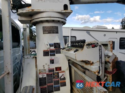 Zdjęcie 6 z 10 samochodu: 2006 INTERNATIONAL 4300 CRANE TRUCK VIN:1HTMMAAN66H179146 - miniatura