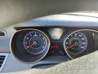 Zdjęcie 9 z 11 samochodu: 2016 HYUNDAI ELANTRA SE VIN:5NPDH4AE1GH750774 - miniatura