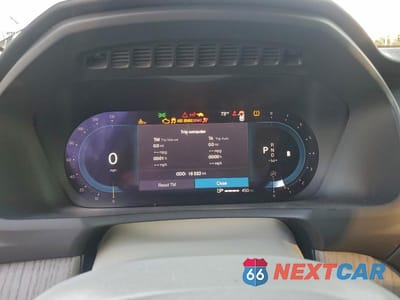 Zdjęcie 9 z 13 samochodu: 2025 VOLVO XC90 PLUS VIN:YV4062JE7S1333469 - miniatura