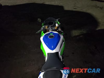 Zdjęcie 6 z 8 samochodu: 2024 KAWASAKI ZX636 K VIN:JKBZXJJ18RA005427 - miniatura