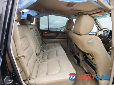 Zdjęcie 11 z 13 samochodu: 2004 LEXUS LX 470 VIN:JTJHT00W543540699 - miniatura