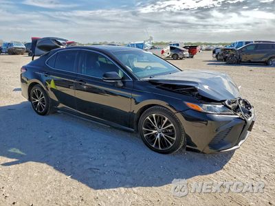 Czwarte zdjęcie samochodu z boku: 2018 TOYOTA CAMRY L VIN:4T1B11HK4JU027645 - miniatura