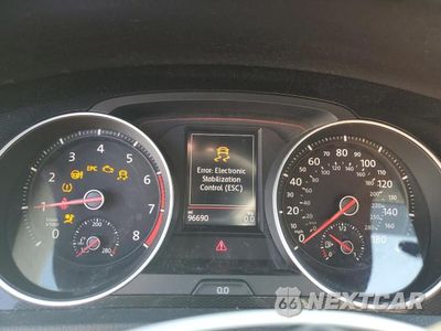 Zdjęcie 9 z 12 samochodu: 2017 VOLKSWAGEN GTI S VIN:3VW5T7AU9HM047573 - miniatura