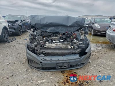 Piąte zdjęcie samochodu w środku: 2021 VOLKSWAGEN JETTA GLI VIN:3VW6T7BU0MM096562 - miniatura