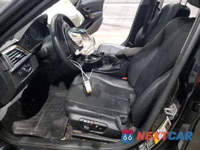 Zdjęcie 7 z 11 samochodu: 2015 BMW 328 XI SULEV VIN:WBA3B5G53FNS18190 - miniatura