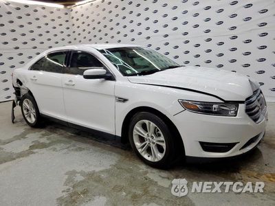 Czwarte zdjęcie samochodu z boku: 2018 FORD TAURUS SEL VIN:1FAHP2E87JG104279 - miniatura