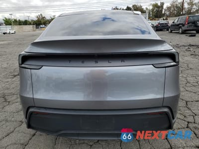 Zdjęcie 6 z 14 samochodu: 2026 TESLA MODEL Y VIN:7SAYGDED9TF386962 - miniatura