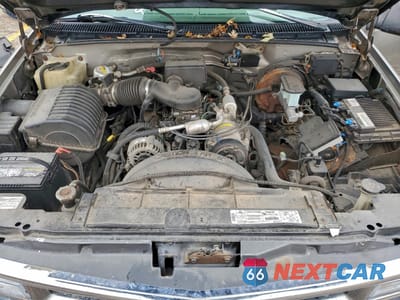 Zdjęcie 11 z 12 samochodu: 1998 CHEVROLET GMT-400 C1500 VIN:2GCEC19M8W1276819 - miniatura