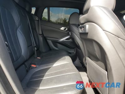 Zdjęcie 10 z 15 samochodu: 2022 BMW X6 XDRIVE40I VIN:5UXCY6C01N9L02760 - miniatura