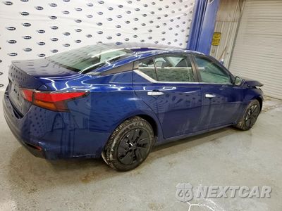 Trzecie zdjęcie samochodu z tyłu: 2020 NISSAN ALTIMA 2.5 S VIN:1N4BL4BV0LC204600 - miniatura