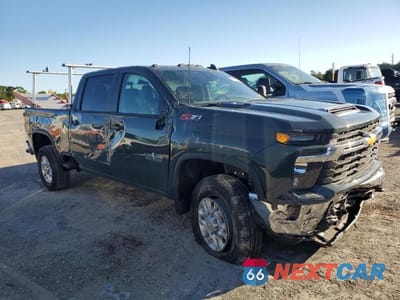 Czwarte zdjęcie samochodu z boku: 2025 CHEV SILVERADO 2500 HD LT VIN:1GC4K9EY2SF289428 - miniatura