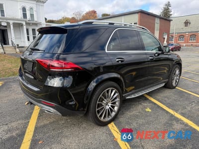 Trzecie zdjęcie samochodu z tyłu: 2020 MERCEDES-BENZ GLE 350 4MATIC VIN:4JGFB4KB1LA288776 - miniatura