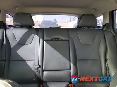 Zdjęcie 10 z 12 samochodu: 2018 VOLVO V60 T5 DYNAMIC VIN:YV140MEL1J2392563 - miniatura
