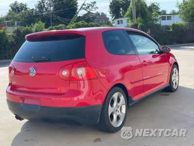 Czwarte zdjęcie samochodu z boku: 2009 VOLKSWAGEN GTI VIN:WVWFD71K89W137222 - miniatura