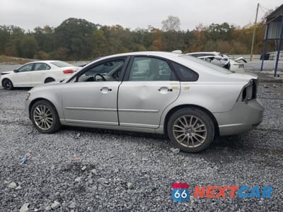 Drugie zdjęcie samochodu z przodu: 2010 VOLVO S40 2.4I VIN:YV1382MS2A2506314 - miniatura