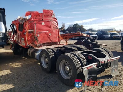 Trzecie zdjęcie samochodu z tyłu: 2018 VOLVO VN VNL VIN:4V4NC9EHXJN999316 - miniatura