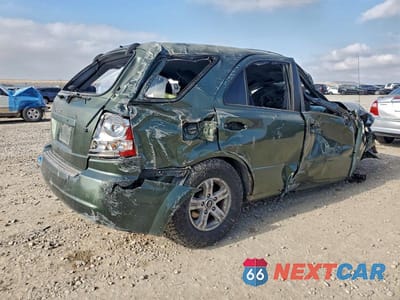 Trzecie zdjęcie samochodu z tyłu: 2003 KIA SORENTO EX VIN:KNDJC733735091379 - miniatura