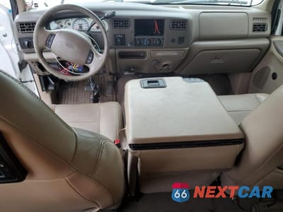 Zdjęcie 8 z 12 samochodu: 2001 FORD F250 SUPER DUTY VIN:3FTNW21F61MA12252 - miniatura
