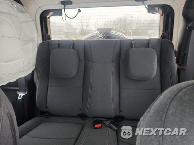 Zdjęcie 10 z 16 samochodu: 2025 JEEP WRANGLER SPORT VIN:1C4PJXAN6SW622407 - miniatura