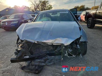 Piąte zdjęcie samochodu w środku: 2013 CHRYSLER 200 LIMITED VIN:1C3CCBCG9DN574439 - miniatura