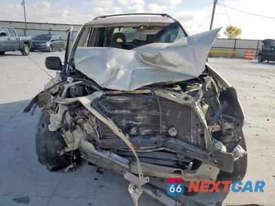 Piąte zdjęcie samochodu w środku: 2003 TOYOTA RAV4 VIN:JTEHH20V136084300 - miniatura